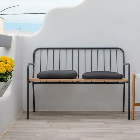 Unique 1 Bedroom Apt With A Huge Terrace & Magnificent Views Daire Agia Anna (Naxos)