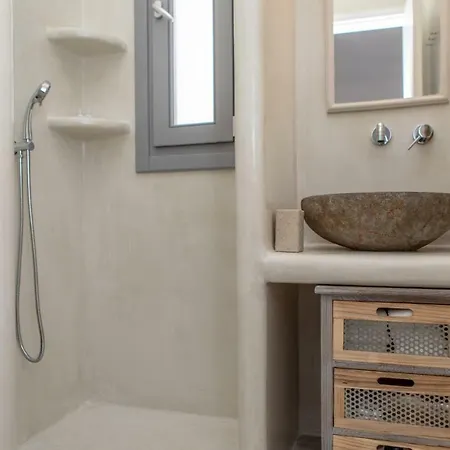 Unique 1 Bedroom Apt With A Huge Terrace & Magnificent Views Daire